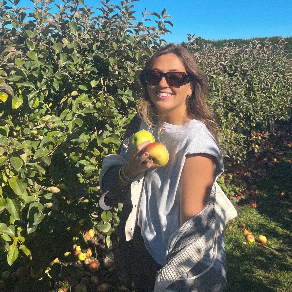 Meet your Posher, Tess